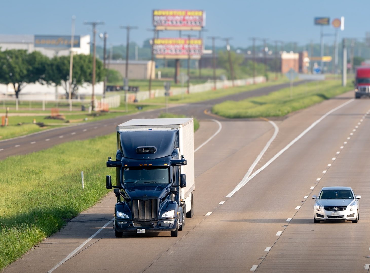 Aurora's 30,000-truck plan by 2030 hinges on a business model shift