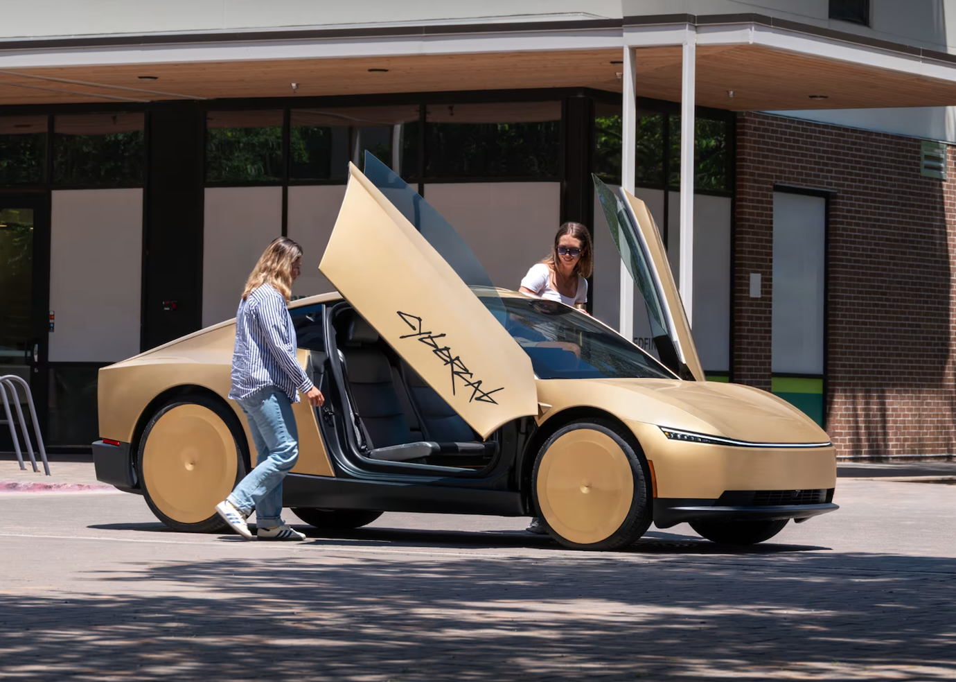 Tesla Cybercab Details Reveal Age Limits and Bold Design Choices