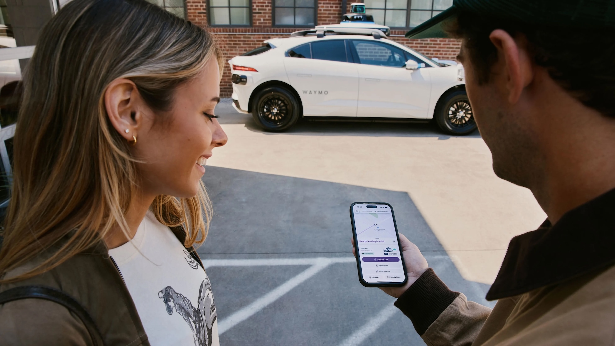 Lyft finally enters robotaxi market with Waymo partnership in Nashville