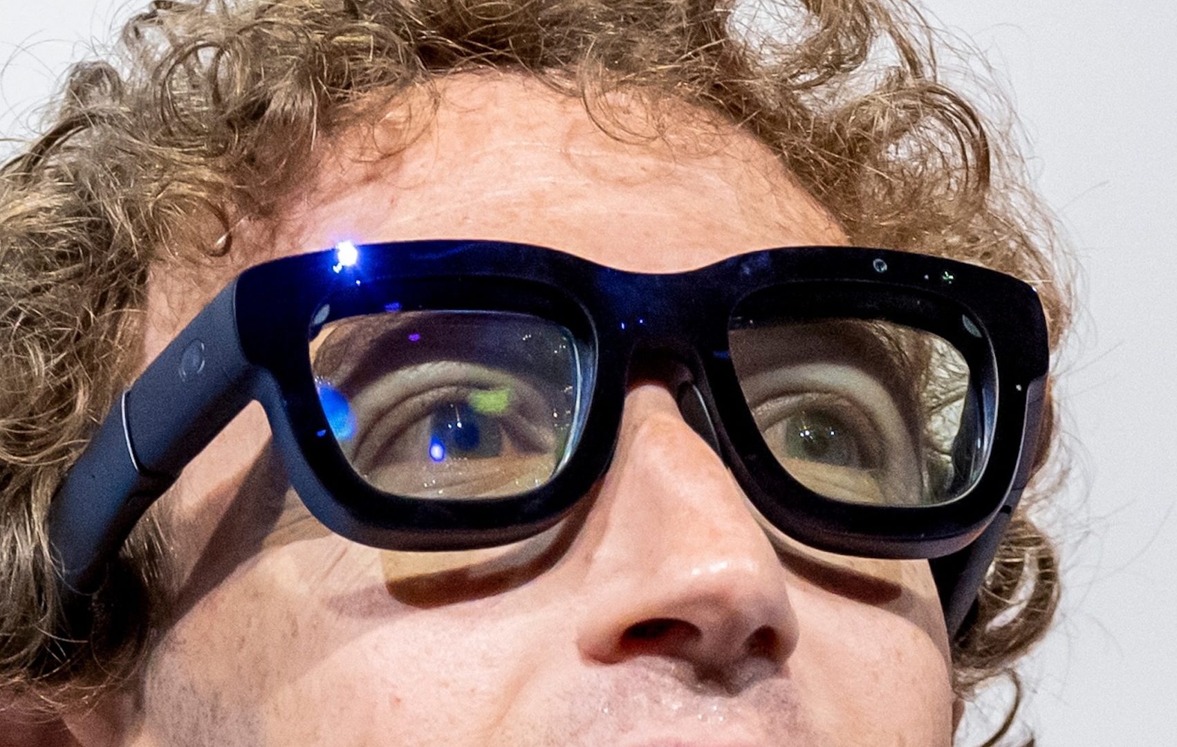 Meta Readies Camera-Free Smart Glasses to Address Privacy Concerns