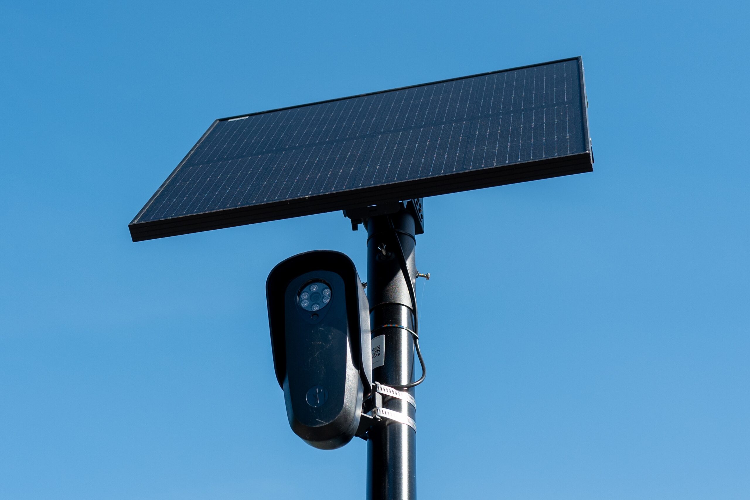Federal judge rules warrantless Flock search violated Fourth Amendment